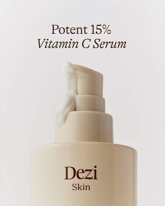 Dezi Skin Claro Que C Vitamin C Glow Serum pump bottle dispensing serum